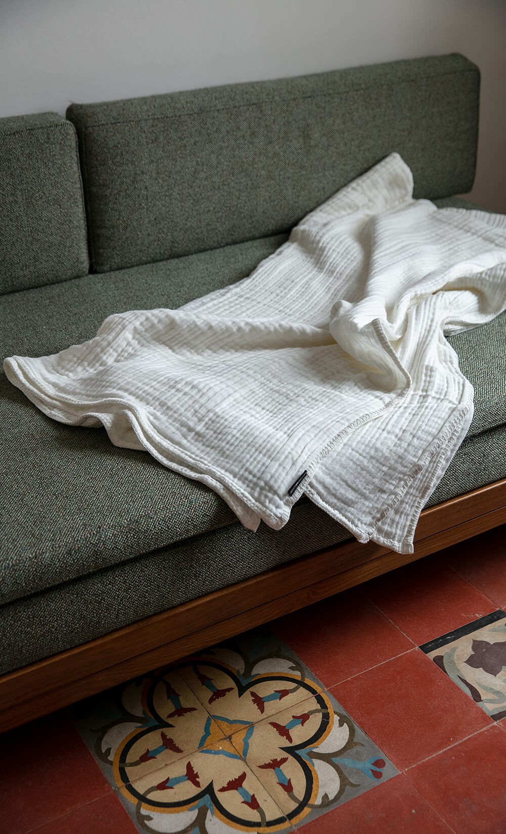 White Muslin Bed Blanket 180 / 200