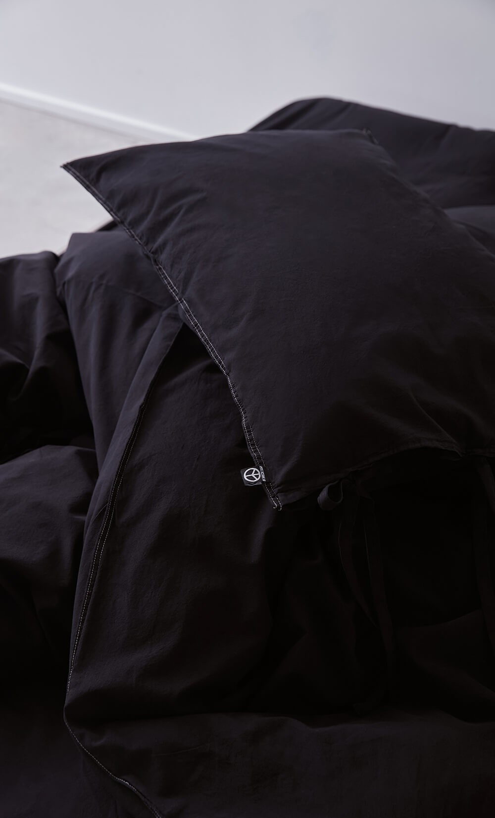 Black Meadow Sheets 180 / 200