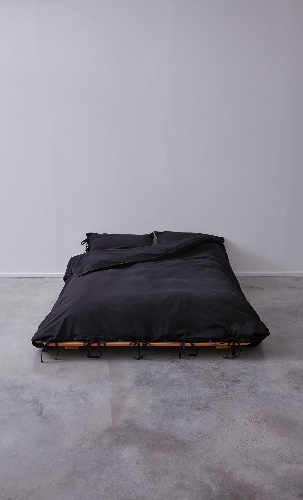 Black Meadow Sheets 160 / 200