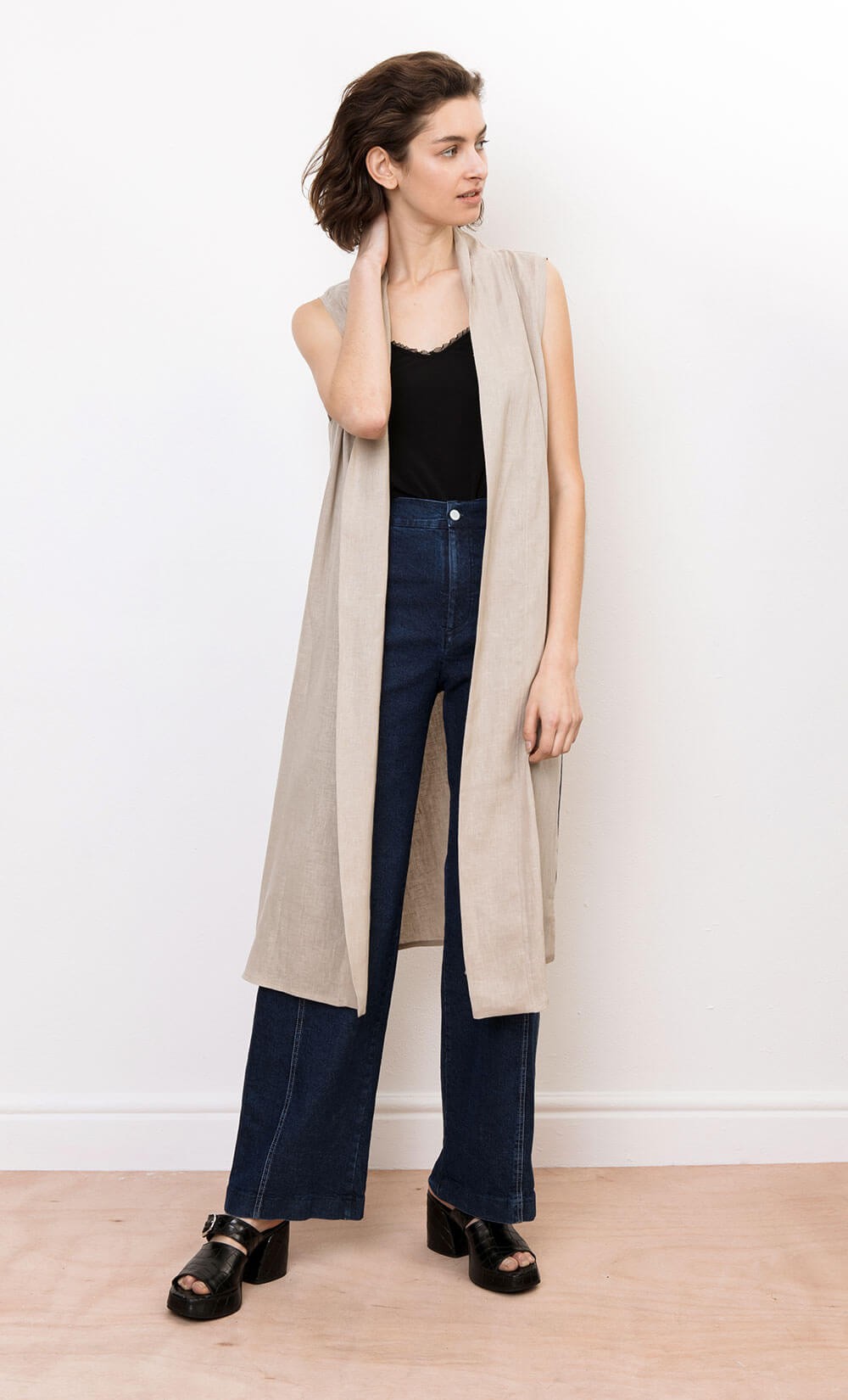 Porche Linen Vest