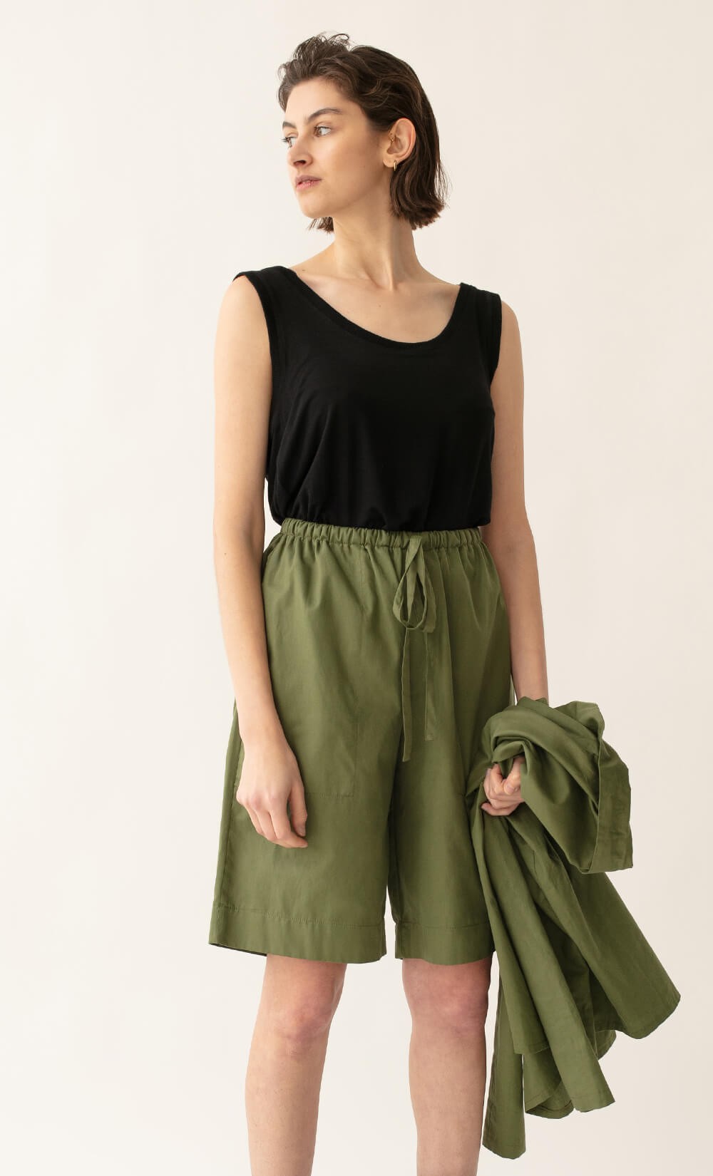 Green Rapushort Pants