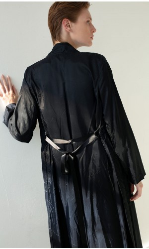 Black Kimono 